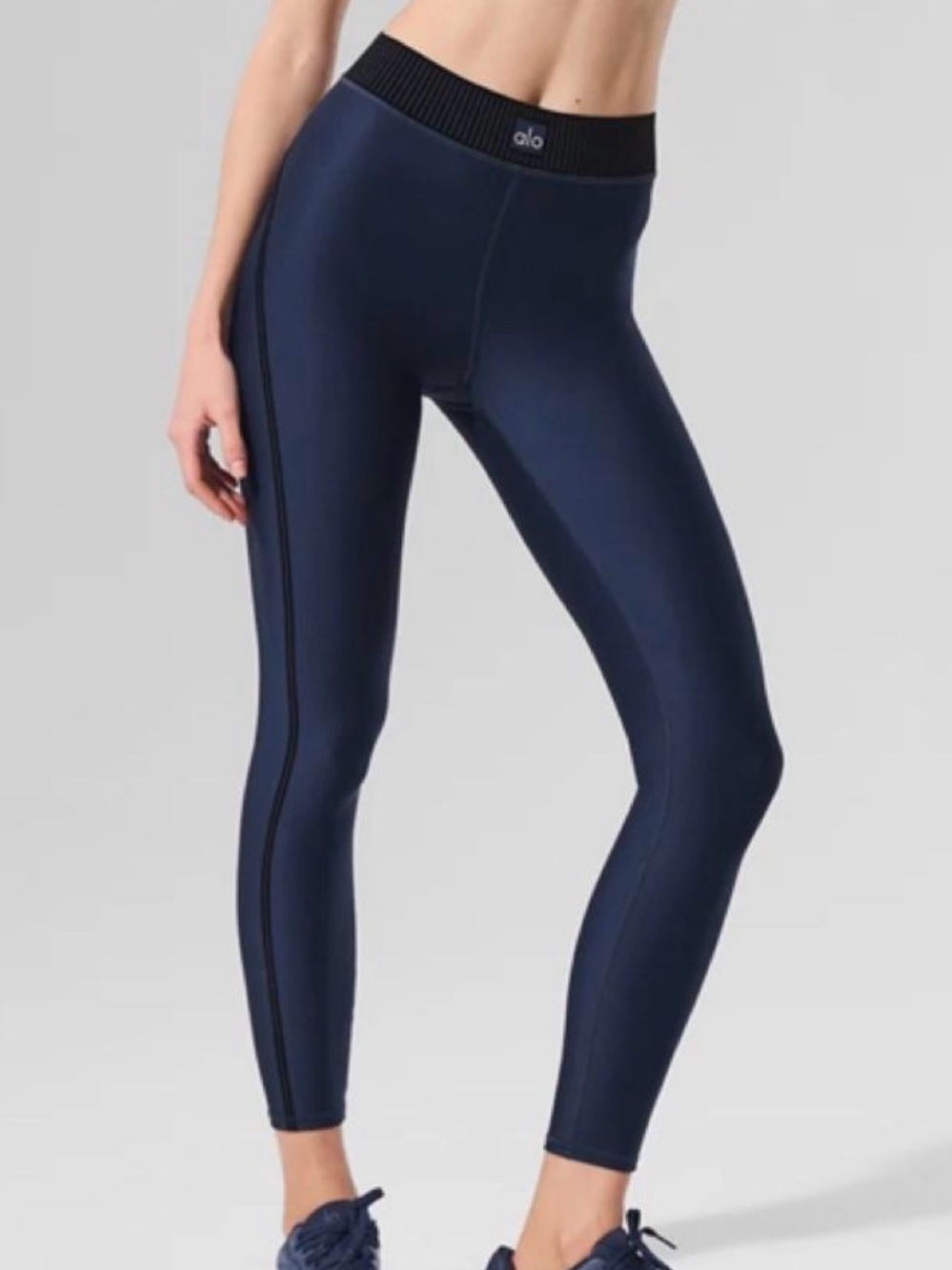 ALO YOGA Airlift Women’s 12” Highwaist Leggings Navy Black Activewear Leggings